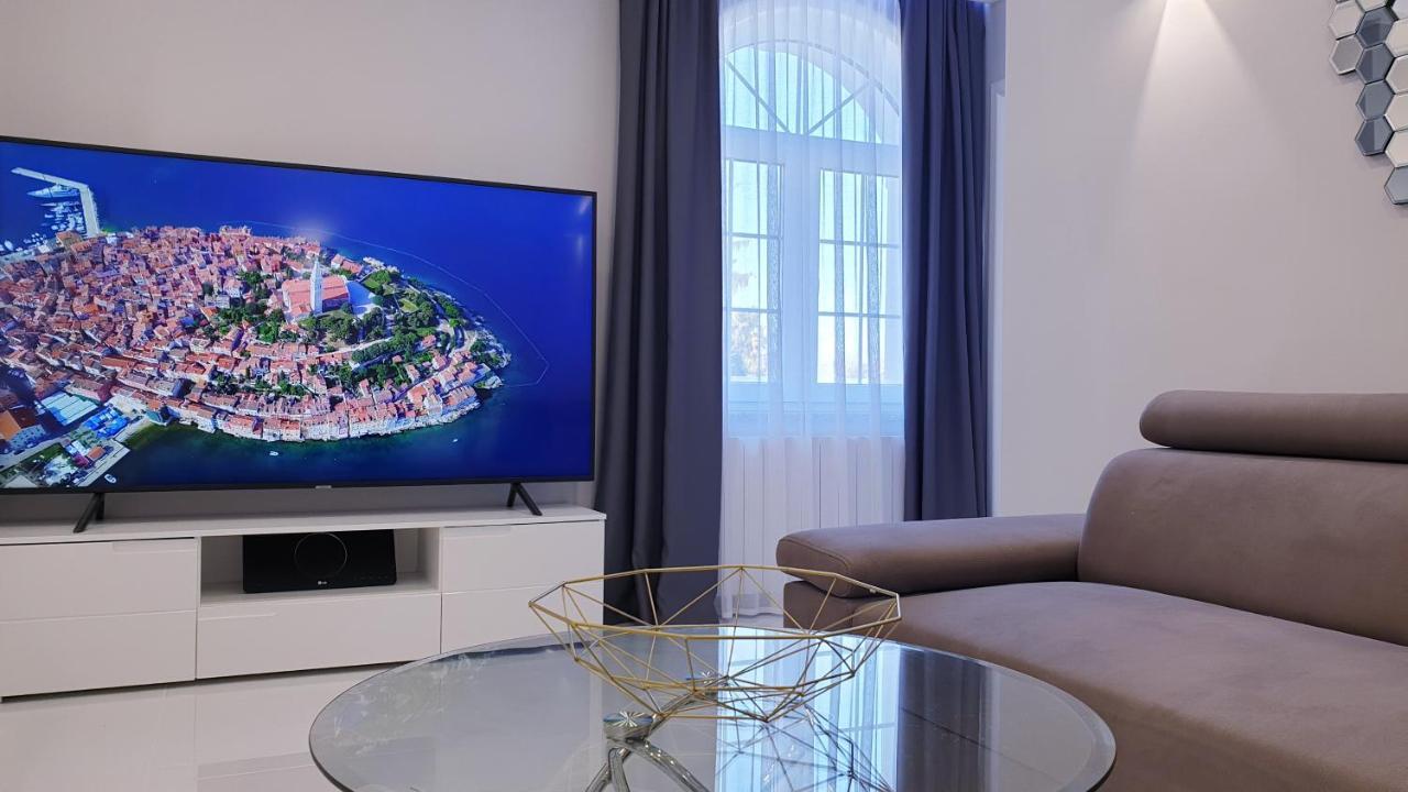 Holiday Apartment Villa Bianca Pazin Bagian luar foto